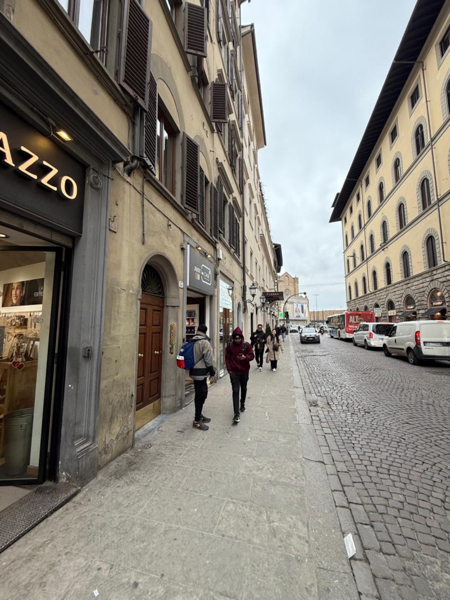 Amazing Guest Florenz
